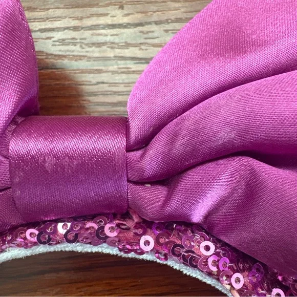 Disney Parks Purple with White Hearts Valentines 2022 Minnie Ears Headband - Picture 5 of 10